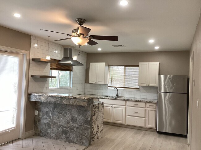 Building Photo - 3512 - Biligere Prabhuswamy