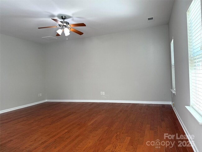 Building Photo - 10577 Bunclody Dr