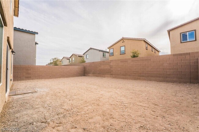 Building Photo - 3827 Andorian Ave