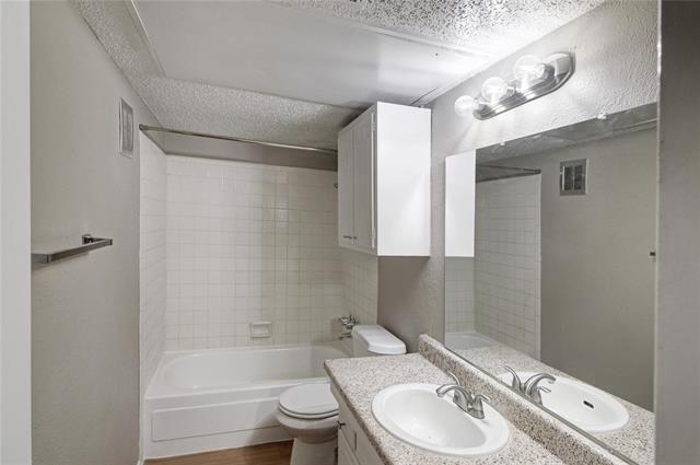 Building Photo - 5634 Boca Raton Blvd