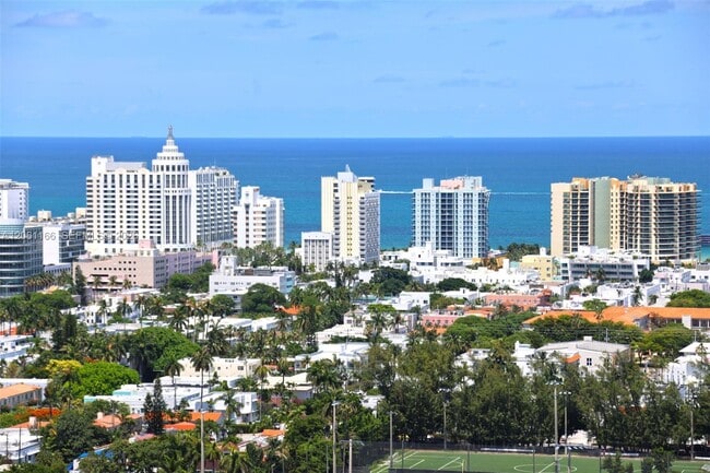 Building Photo - 1330 West Ave