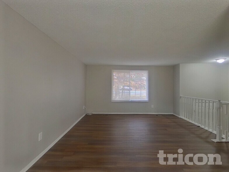 Building Photo - 3205 Winchelsea Dr