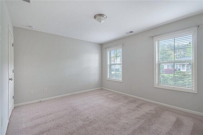 Building Photo - 2808 Fullers Alley