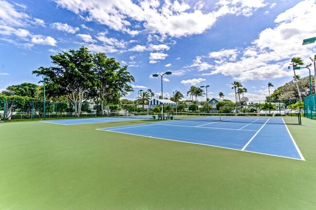 Building Photo - 1521 Ocean Dunes Cir