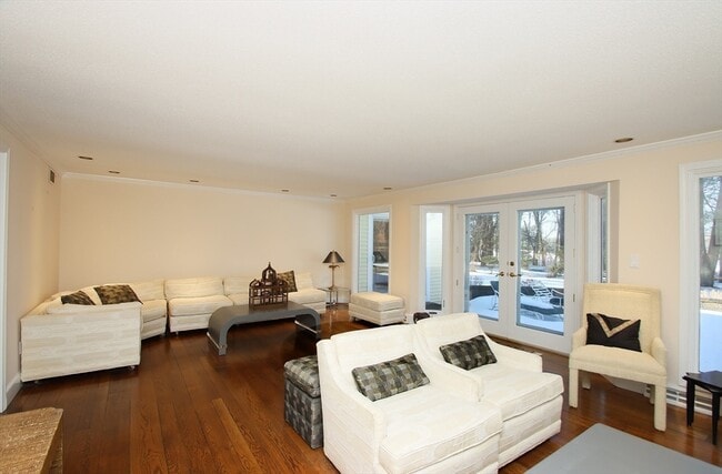 Building Photo - 74 Prynne Ridge Rd