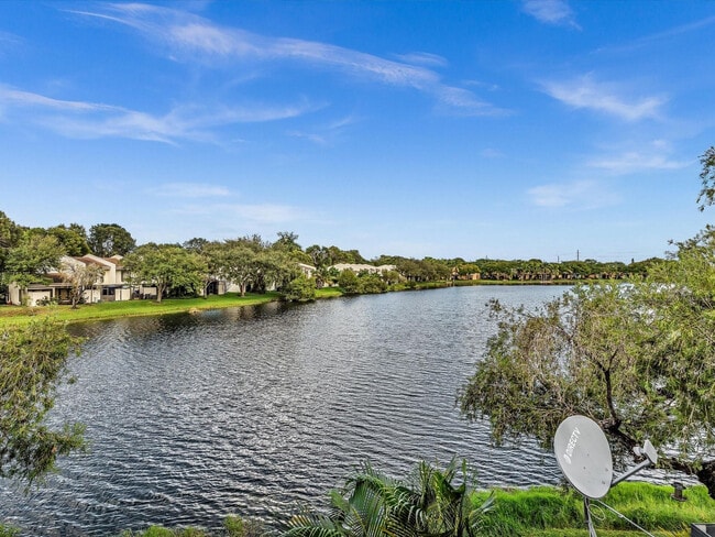 Building Photo - 1381 NW 99th Ave