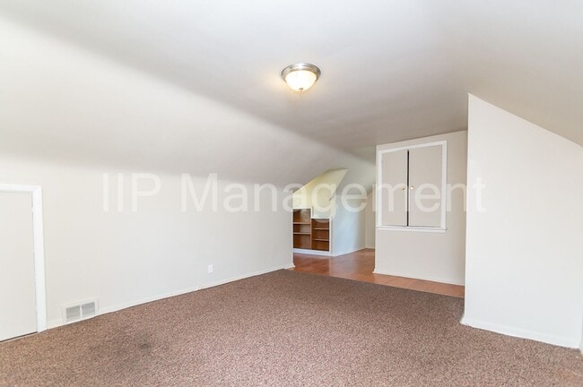 Building Photo - 14209 Emery Ave