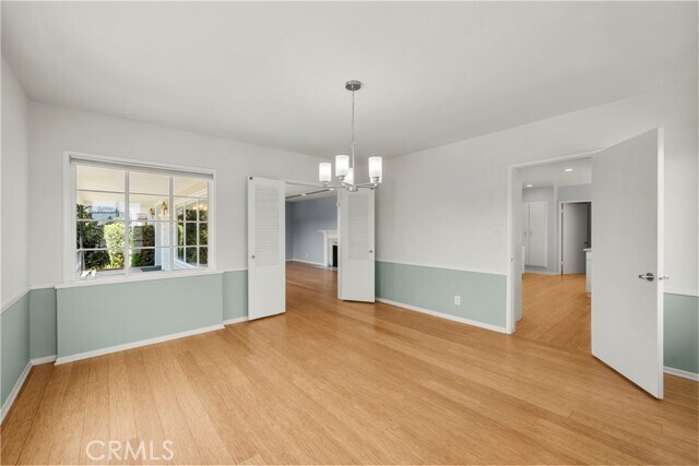 Building Photo - 523 Meadows Dr