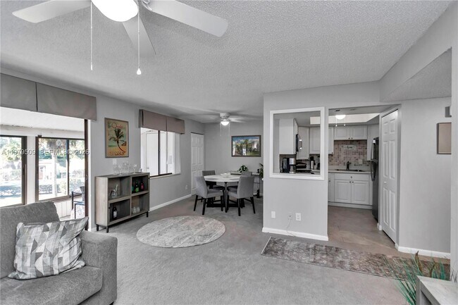 Building Photo - 737 Midway Dr