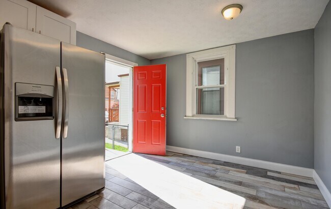 Building Photo - 1515-1517 Hawthorne