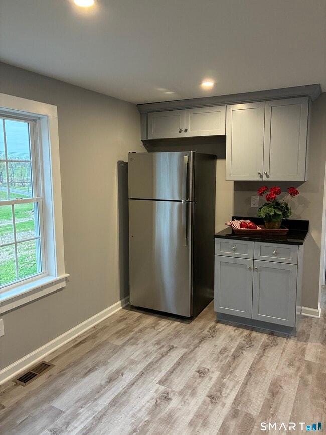 Building Photo - 1197 Ratley Rd