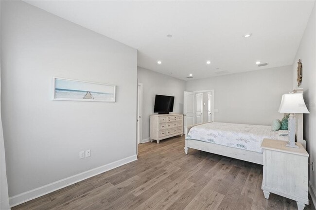 Building Photo - 2516 Coral Ct.