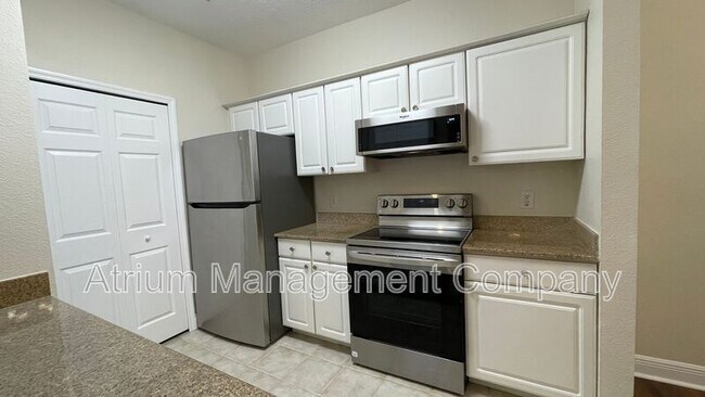 Building Photo - 430 Southern Pecan Cir