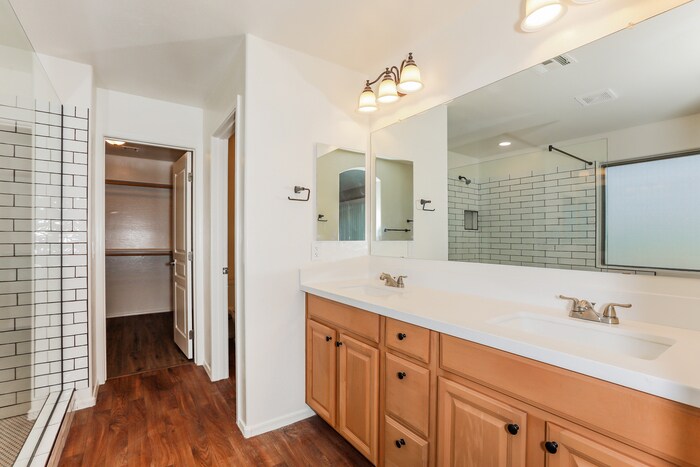 Building Photo - 3691 W Goldmine Mountain Dr
