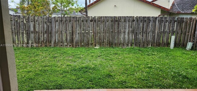 Building Photo - 4725 SW 143rd Ave