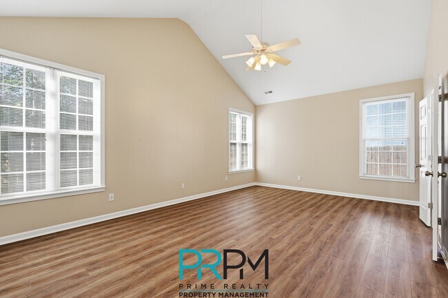 Building Photo - 5 Saybrook Rd