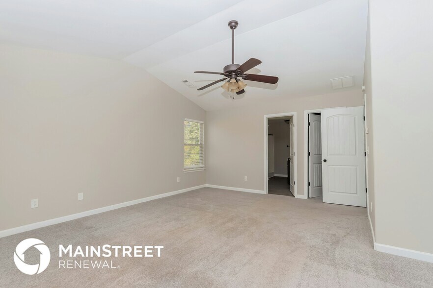 Building Photo - 128 Pristine Dr