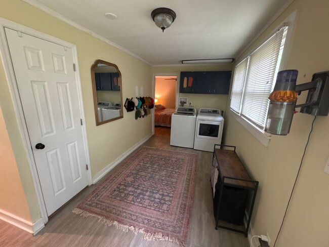 Building Photo - Charming 1940s Cottage in the Heart of Mad...