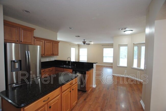 Building Photo - 3022 Piedmont Manor Dr