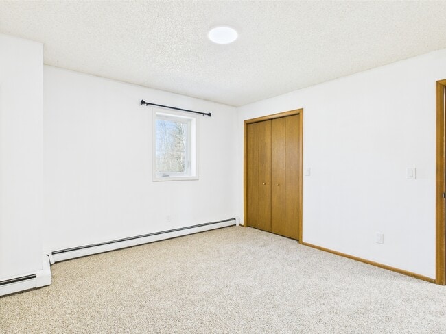 Building Photo - 614 Ouida Way