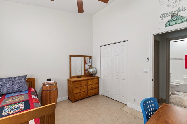 Building Photo - 7230 Via Luria
