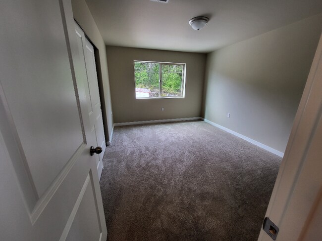 Building Photo - 2509 Sand Dollar Rd W