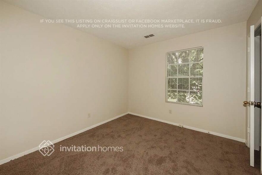 Building Photo - 1467 Shenta Oak Dr