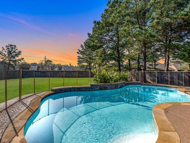 Primary Photo - 95 Sagamore Ridge Pl