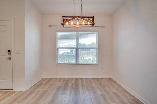 Building Photo - 3BR/2BA Home Near Navy Federal Featuring Quartz Counters, 2-Car Garage & Internet Included
