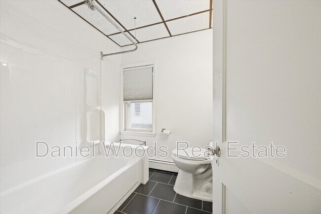 Building Photo - 420 Glenwood Ave