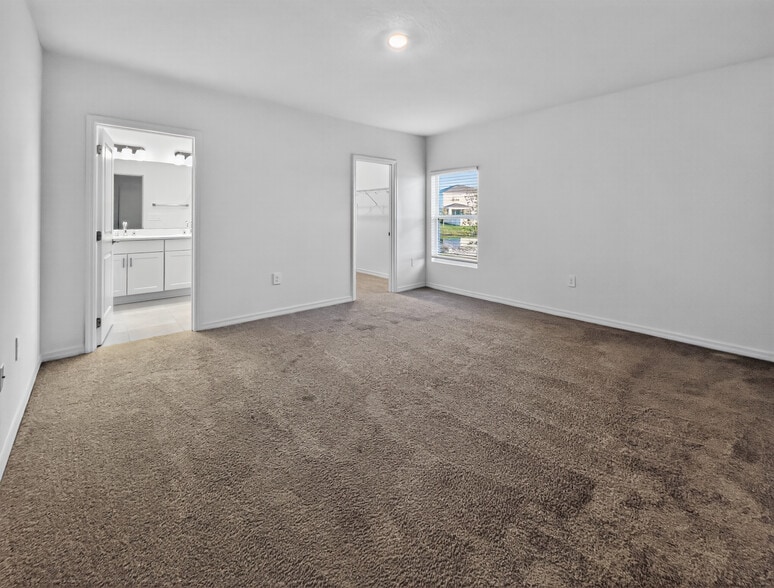 Building Photo - 3917 Southern Vista Loop