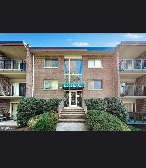 Building Photo - 12705 Dara Dr