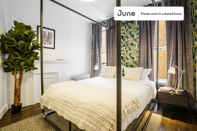 Building Photo - 644 Park Pl