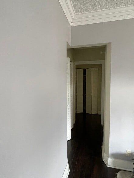 Building Photo - 3668 Arlington Ave