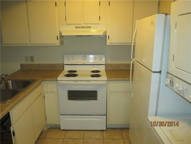 Building Photo - 150 Ligon St