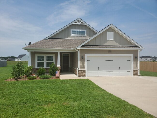 Building Photo - 205 Korbel Dr
