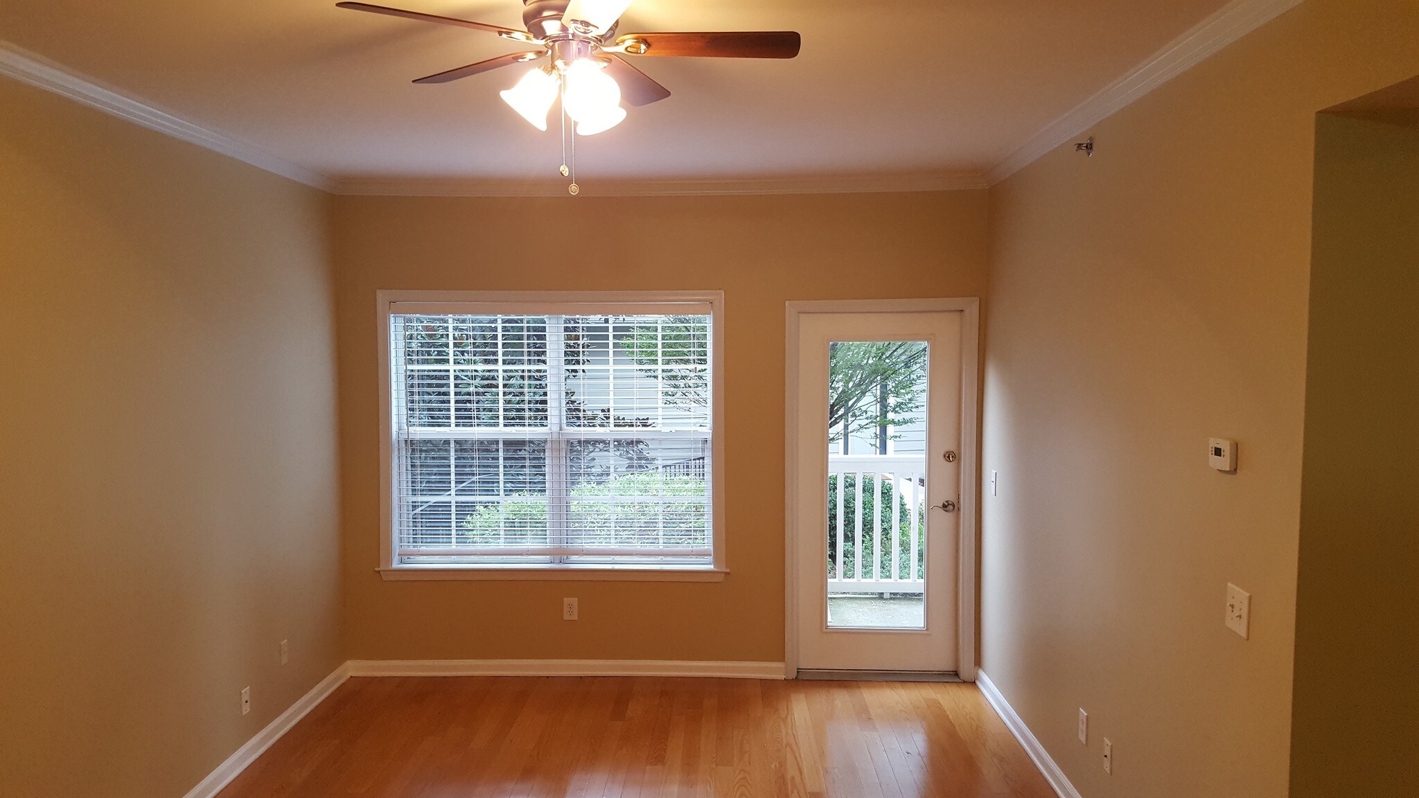 Building Photo - 2025 Woodmont Blvd