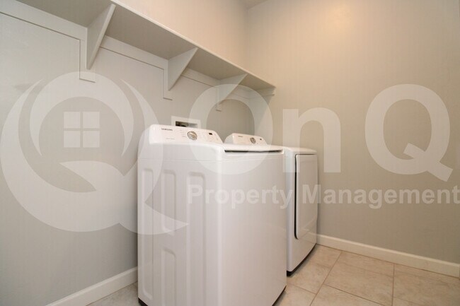 Building Photo - 11561 West Tom Henry Way