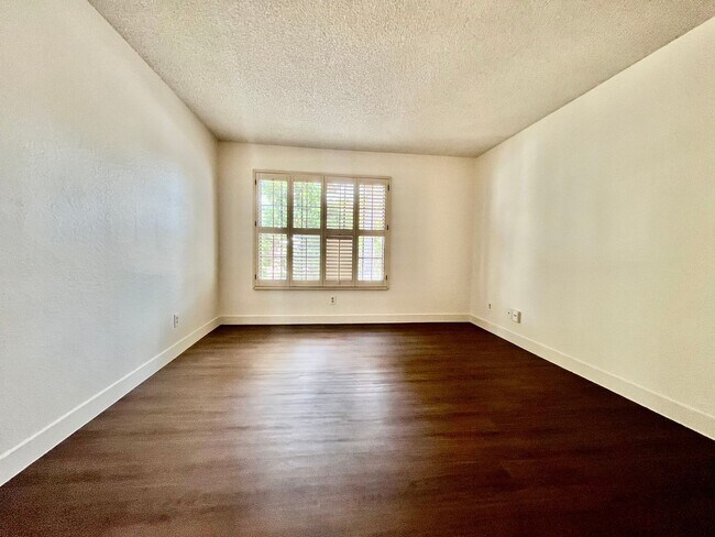 Building Photo - 3516 Seahorn Cir