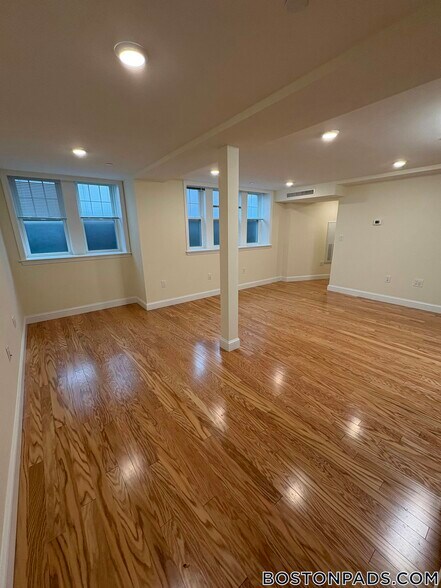 Building Photo - 1 Langdon Square