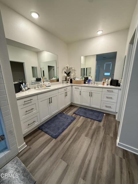 Building Photo - 2531 E Harper St