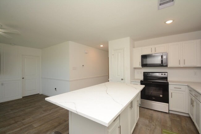 Building Photo - 1982 Rd 5714