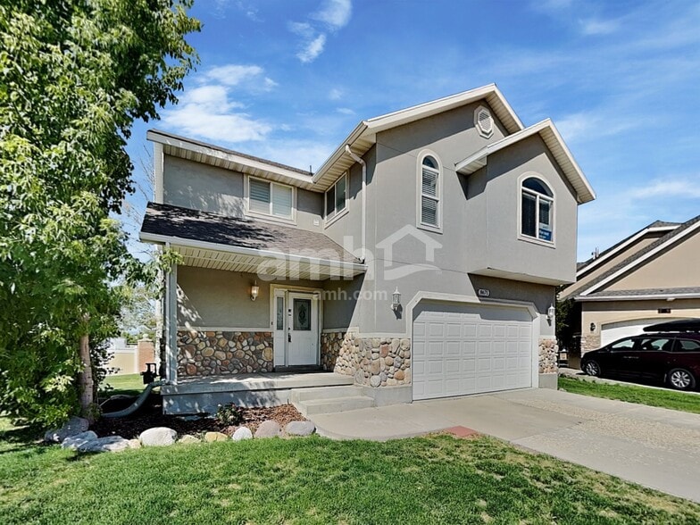 Primary Photo - 8671 S Dove Meadows Ln