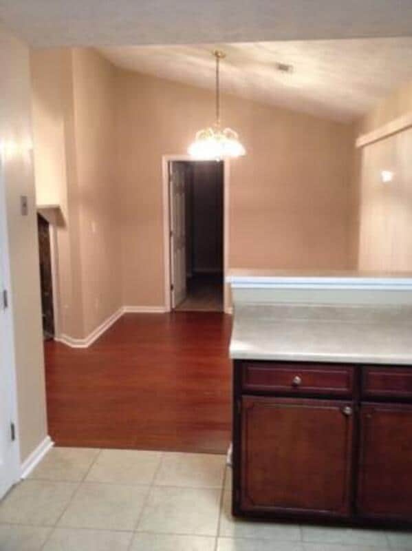 Building Photo - 2630 Teakwood Ln