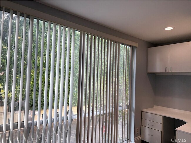 Building Photo - 12720 Burbank Blvd