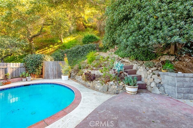 Building Photo - 3585 El Lado Dr