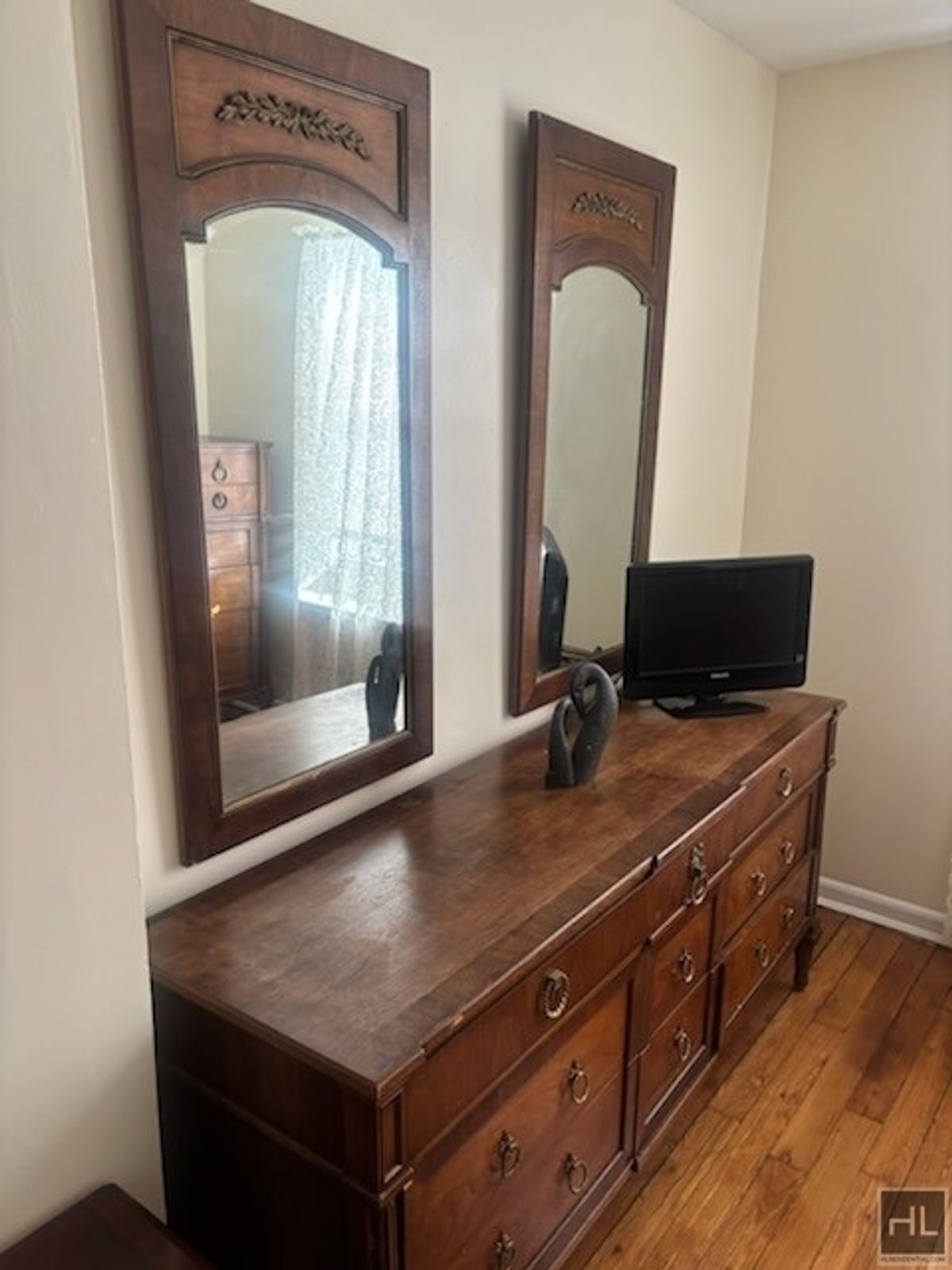 Building Photo - FRANCIS LEWIS BLVD