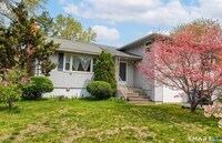 Building Photo - 38 Portage Rd