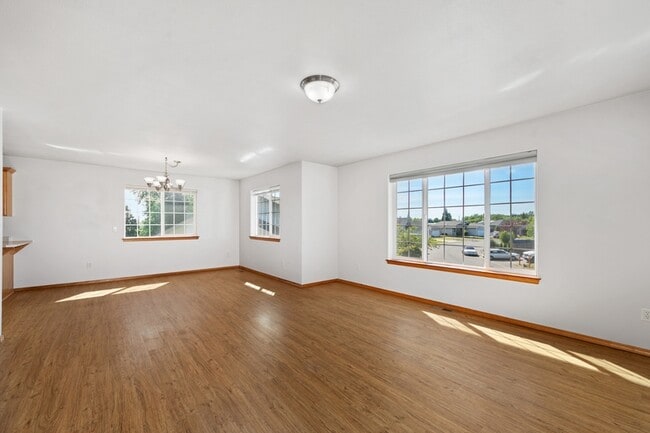 Building Photo - 4413 Carstan Ct