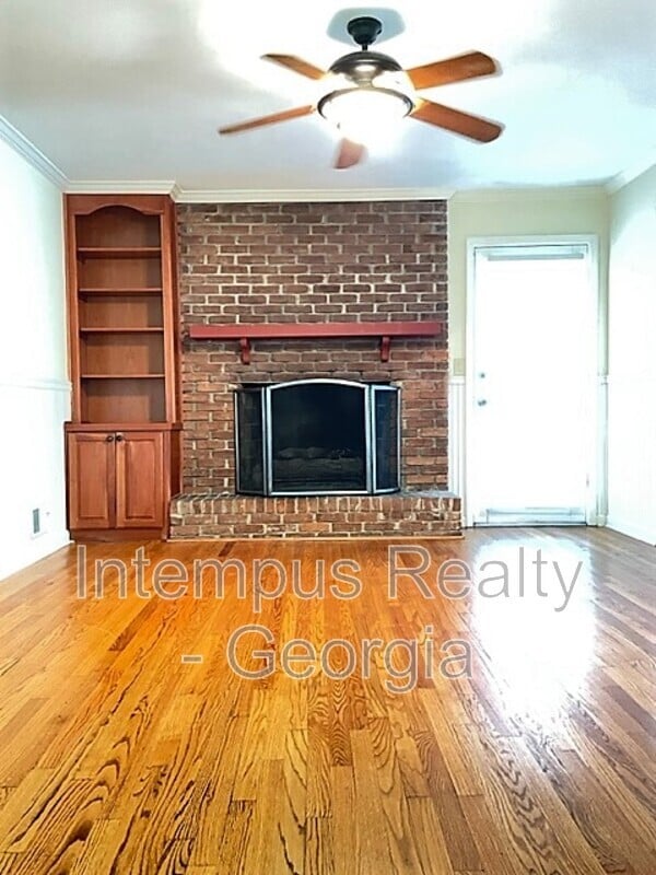 Building Photo - 3474 Sunderland Cir NE